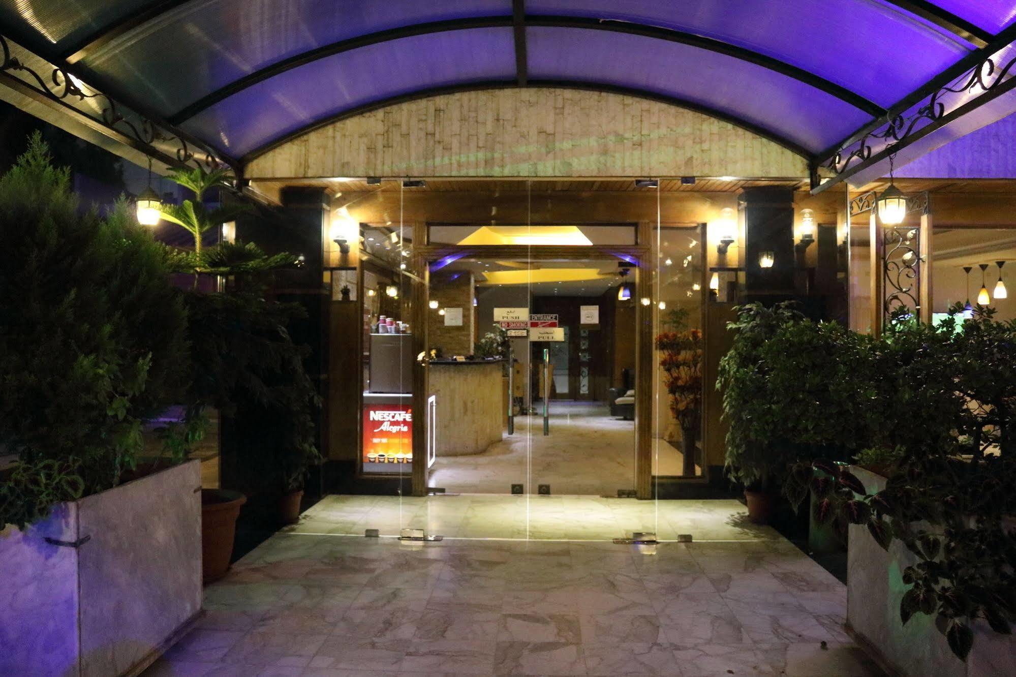 Vista Del Mar Hotel Dżunija Zewnętrze zdjęcie